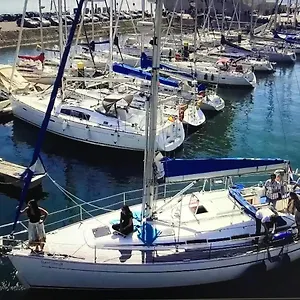 https://veleiro-oceanico-de-12-m.hotels-lisbon-portugal.com